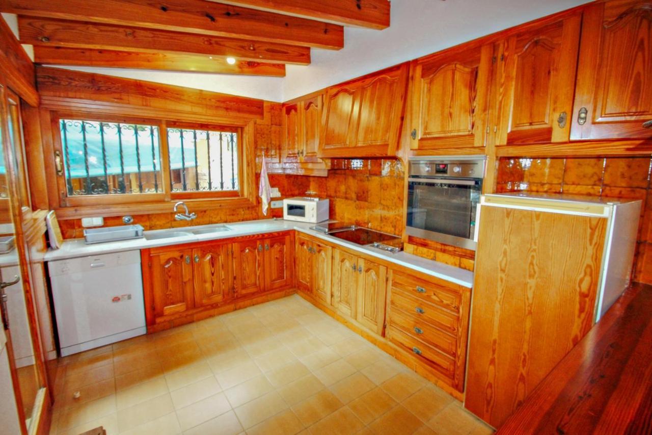 El Portet - Beachfront Holiday Home With Private Pool In Moraira Ngoại thất bức ảnh